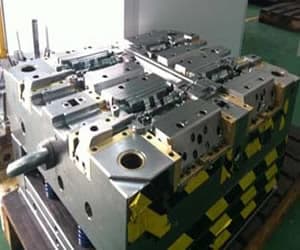 Mold case component